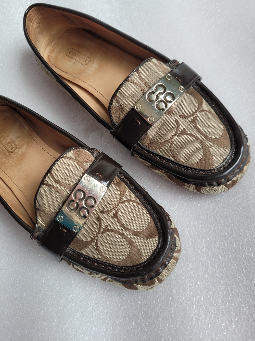 Coach Signature Canvas Loafers Brown with Metal Accent Vintage - Picture 4 of 15